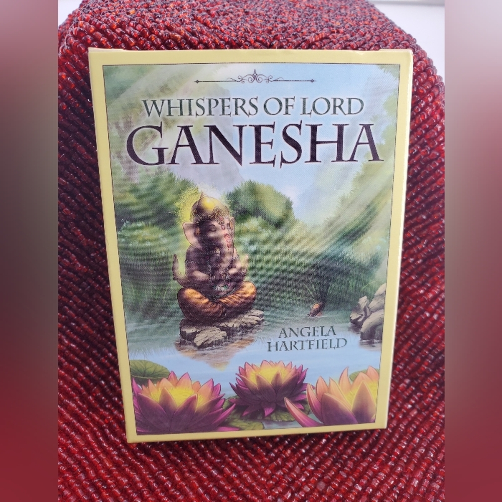 WHISPERS OF LORD GANESHA ORACLE CARDS  BY ANGELA HARTFIELD (LT2)